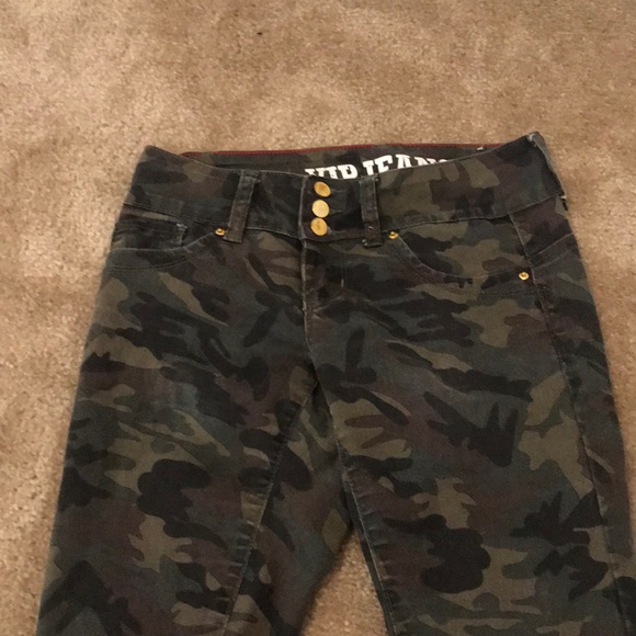 wore once they are very cute they are medium - Picture 3 of 4